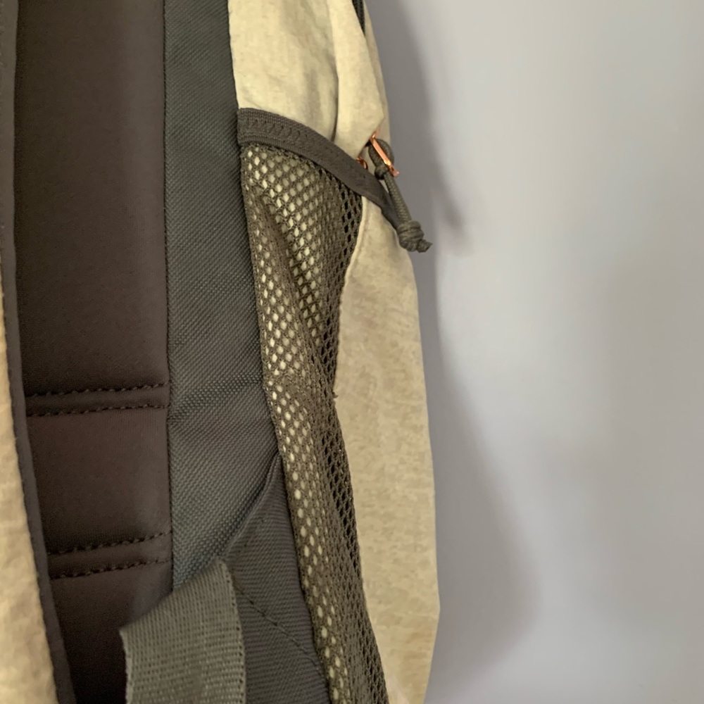 ADIDAS BACKPACK - Picture 2 of 5